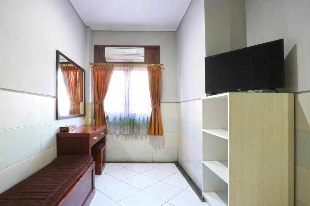 Kedin'S Inn Denpasar Zewnętrze zdjęcie
