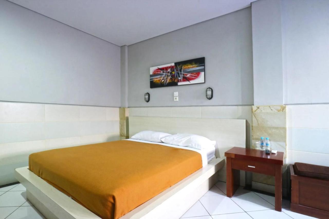 Kedin'S Inn Denpasar Zewnętrze zdjęcie
