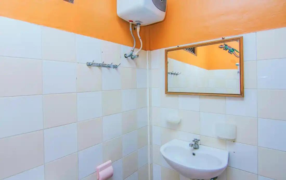 Kedin'S Inn Denpasar Zewnętrze zdjęcie